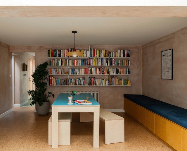 Family dining area of Samantha Road 